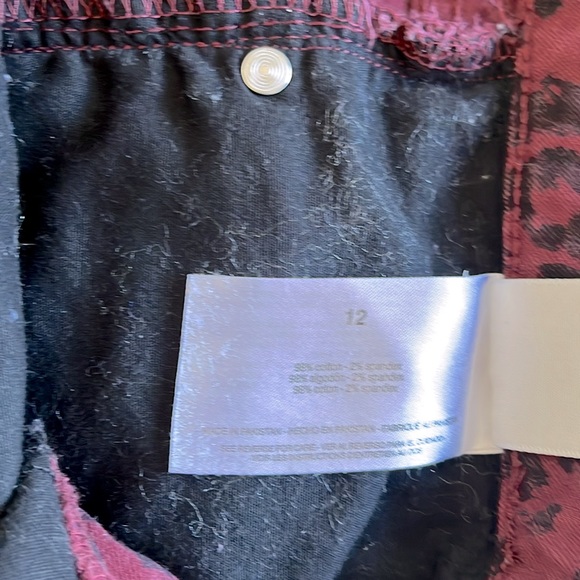 Social Standards by Sanctuary Animal Print - Picture 4 of 7